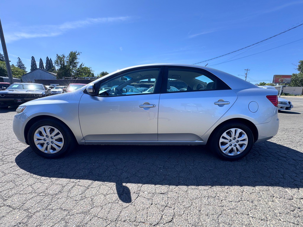 2012 Kia Forte Image 2