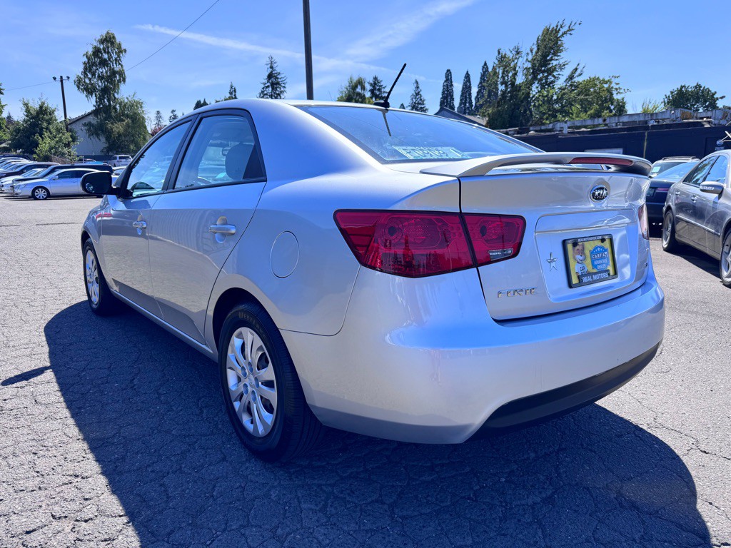 2012 Kia Forte Image 3
