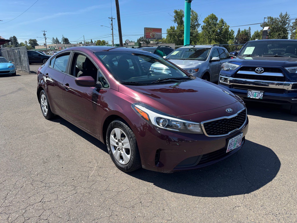 2017 Kia Forte Image 6