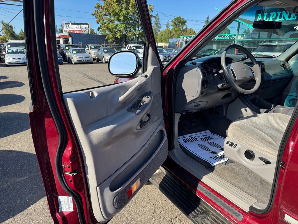 1999 Ford Expedition Image 7