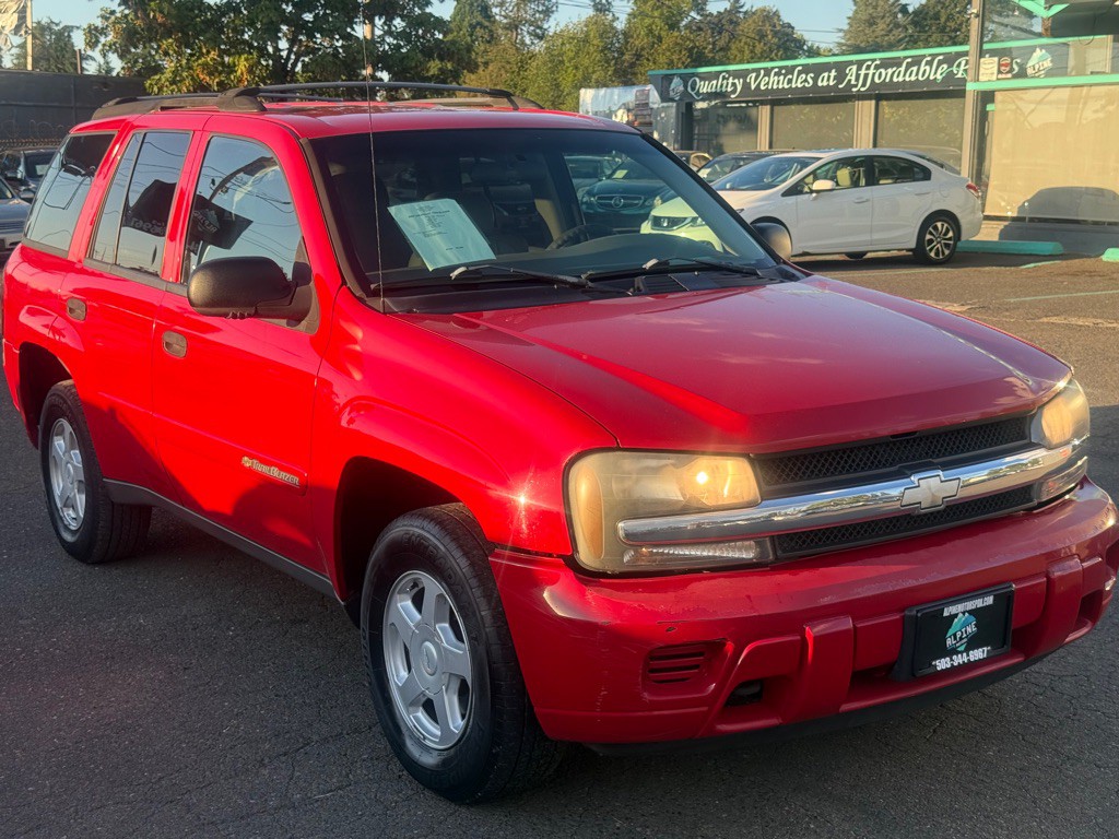 2002 Chevrolet Trailblazer Image 2