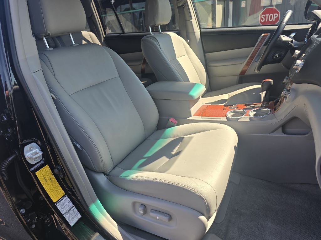2008 Toyota Highlander Image 11