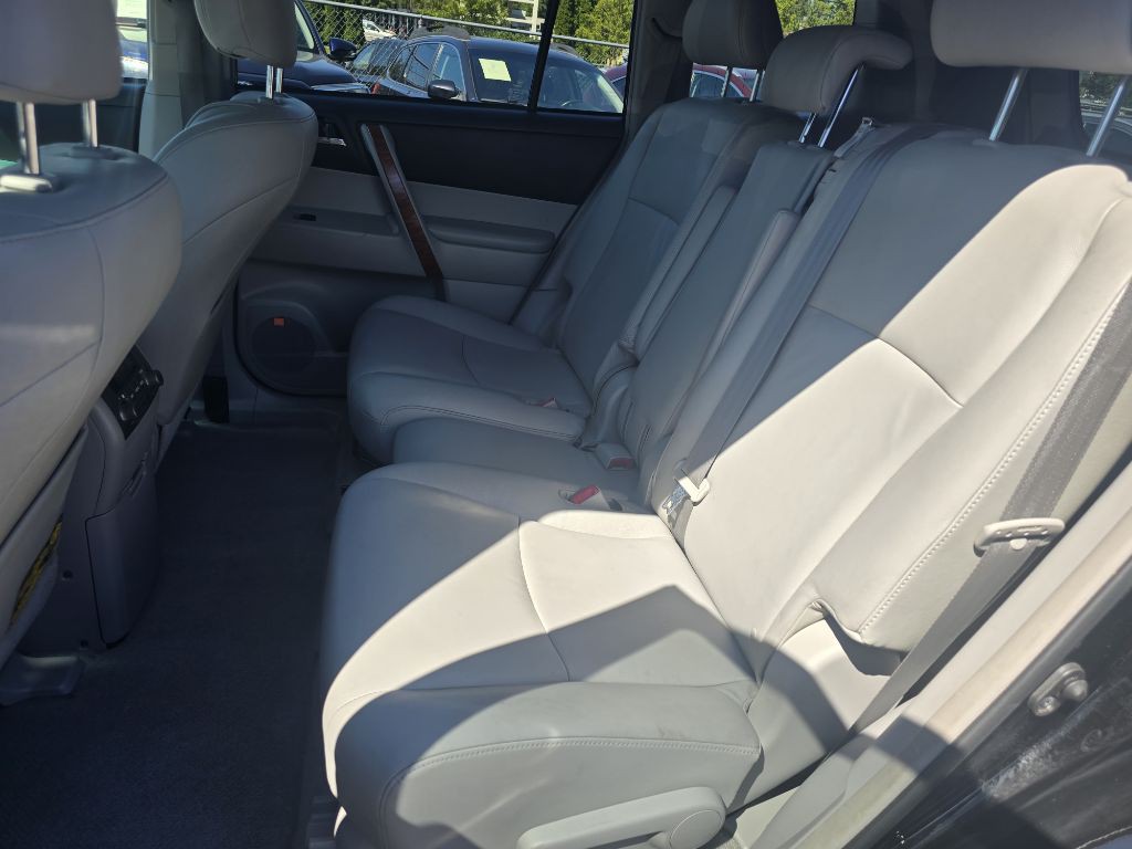 2008 Toyota Highlander Image 13