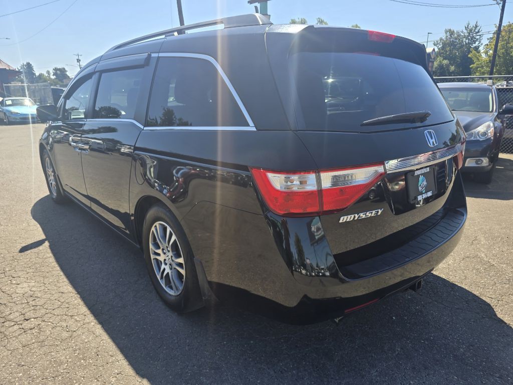 2013 Honda Odyssey Image 3