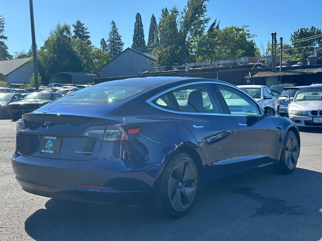 2018 Tesla Model 3 Image 4