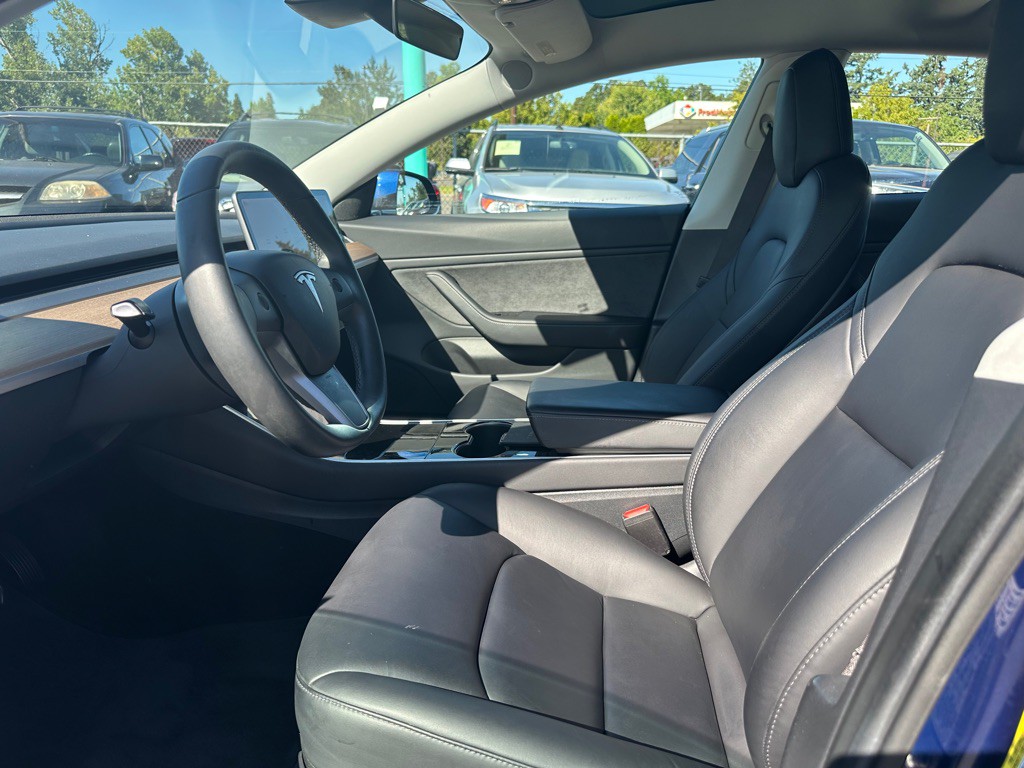 2018 Tesla Model 3 Image 7