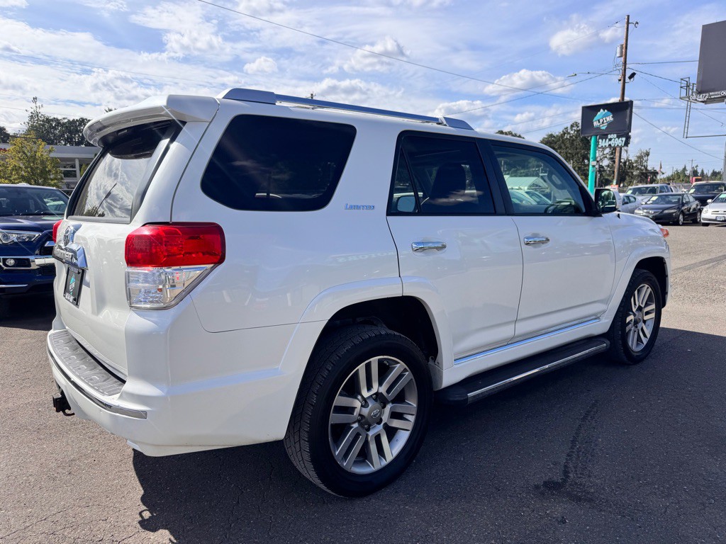 2011 Toyota 4Runner Image 5