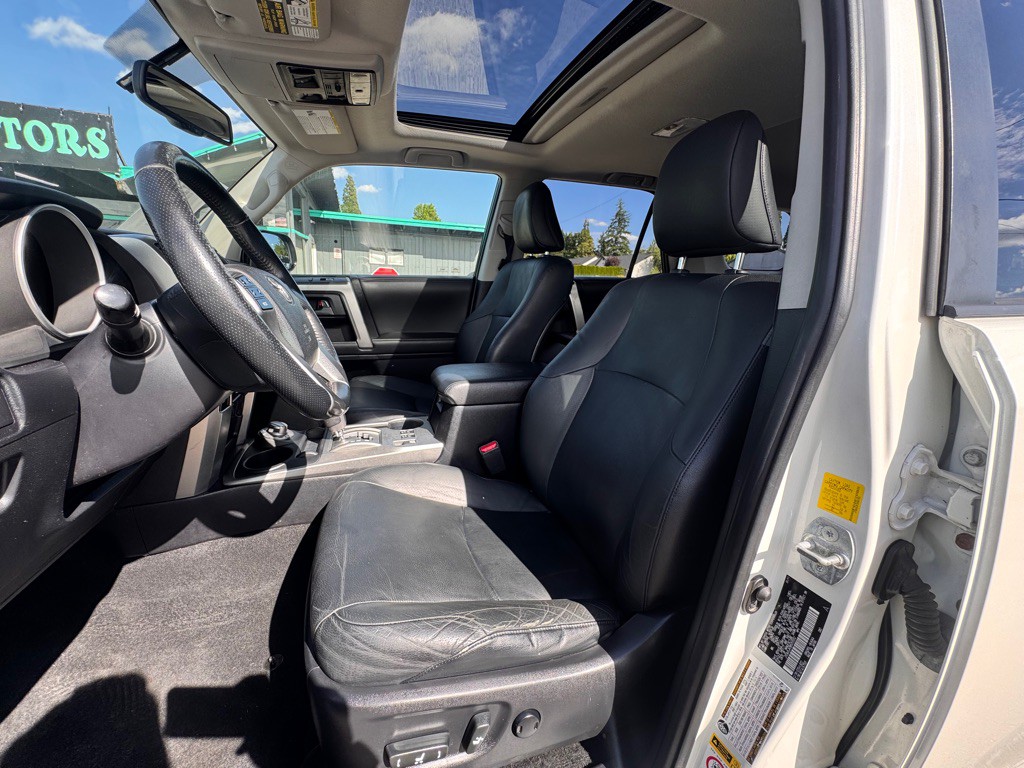 2011 Toyota 4Runner Image 9
