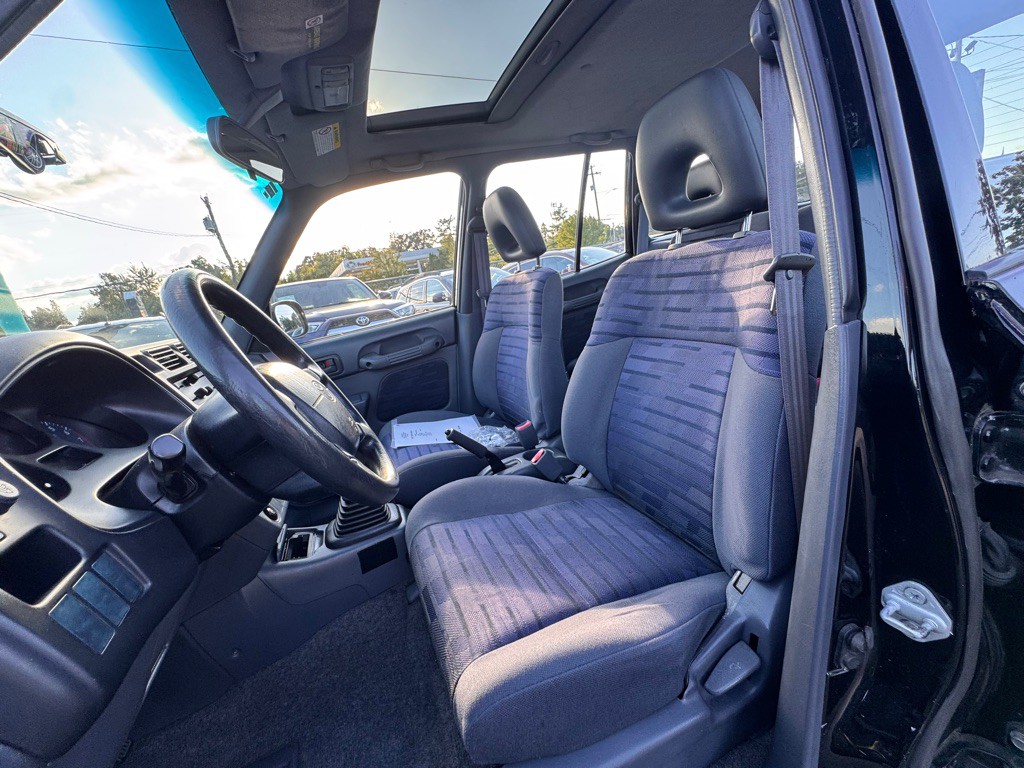 1997 Toyota Rav4 Image 8