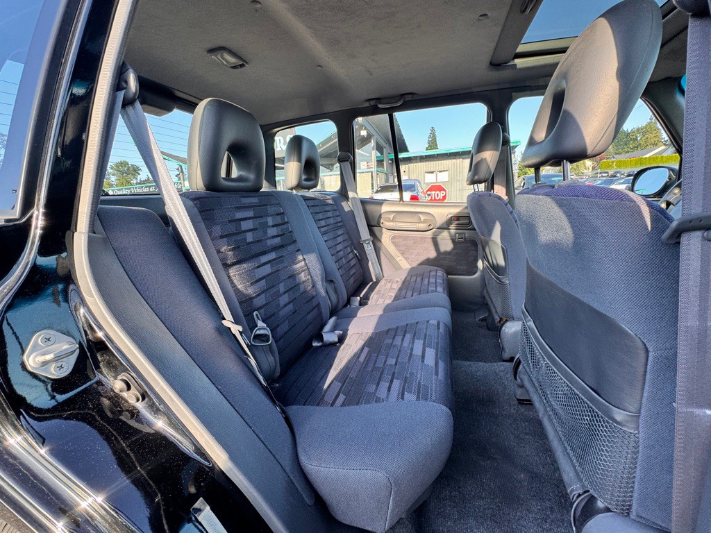 1997 Toyota Rav4 Image 13
