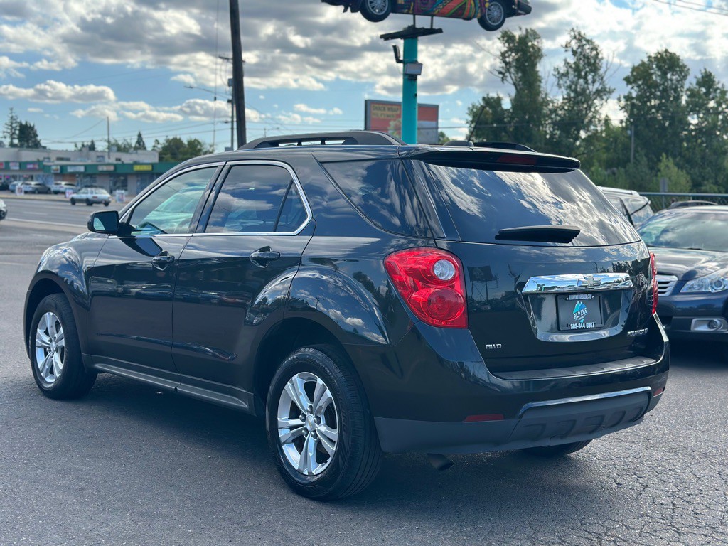 2015 Chevrolet Equinox Image 2