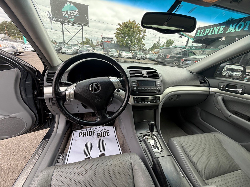 2004 Acura TSX Image 10