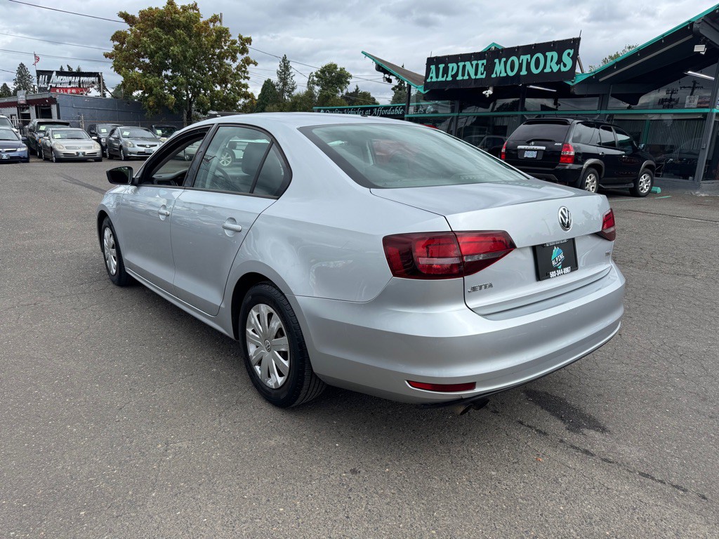 2016 Volkswagen Jetta Image 3