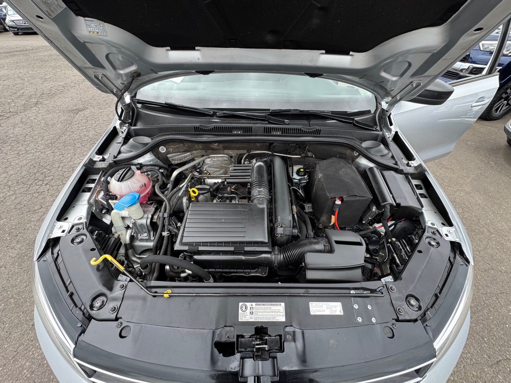 2016 Volkswagen Jetta Image 11