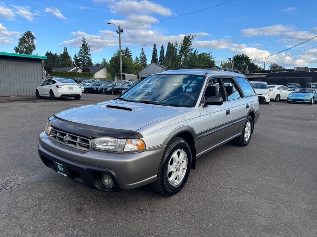 1999 Subaru Legacy Image 1