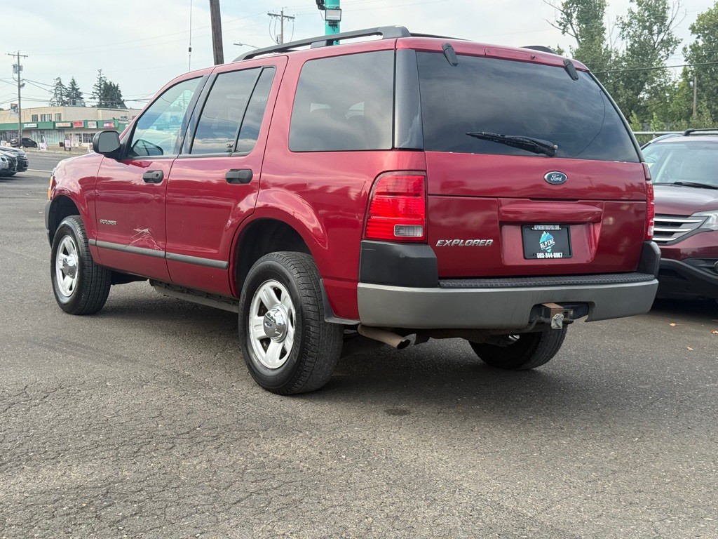 2004 Ford Explorer Image 4