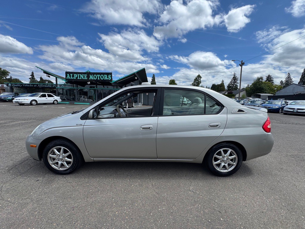 2001 Toyota Prius Image 2