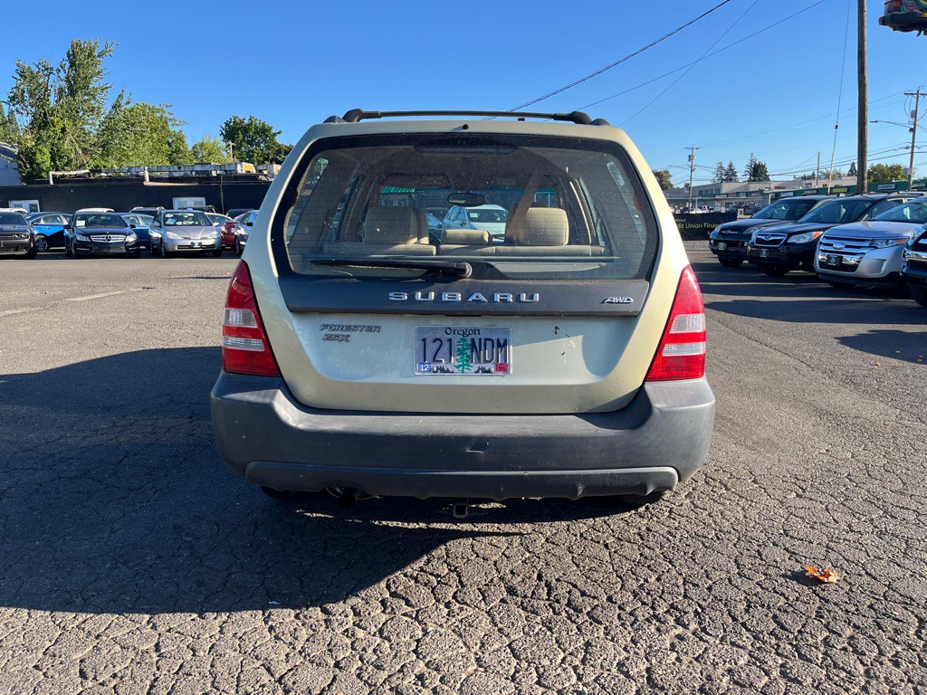 2004 Subaru Forester Image 4