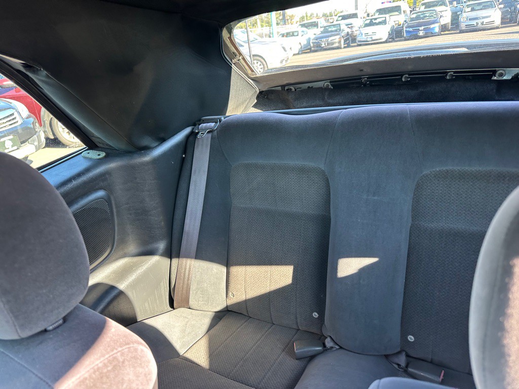 2005 Chrysler Sebring Image 8