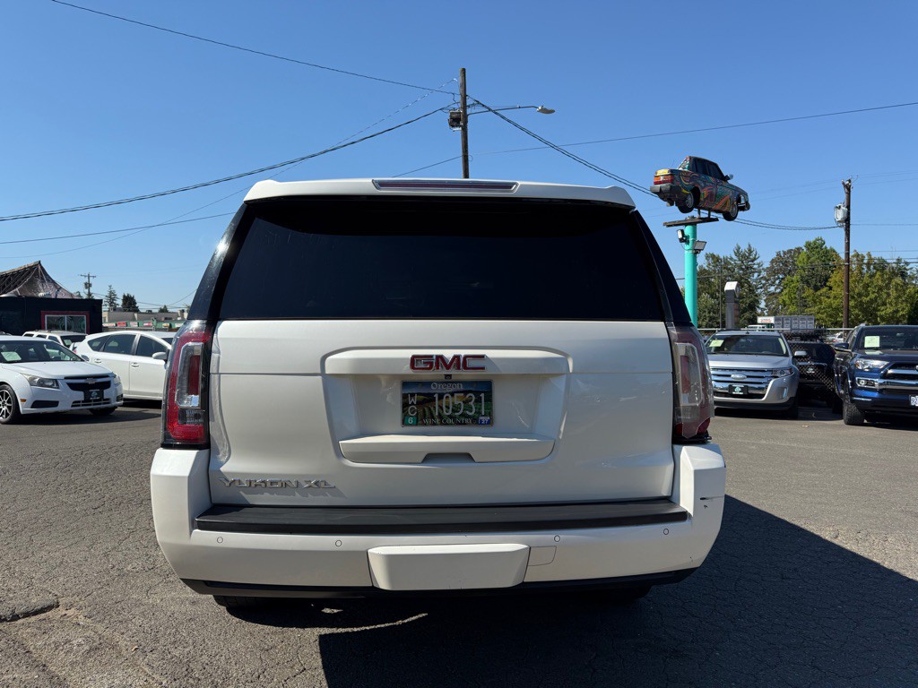 2015 GMC Yukon Image 4