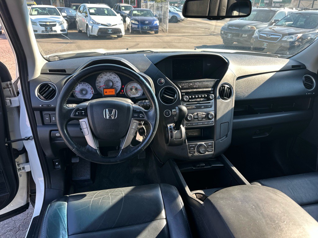 2014 Honda Pilot Image 8