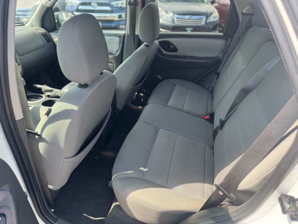 2006 Ford Escape Image 7