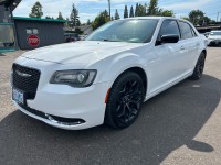Image for 2019 Chrysler 300 Touring ID: 6789973