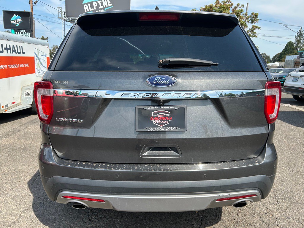 2016 Ford Explorer Image 3