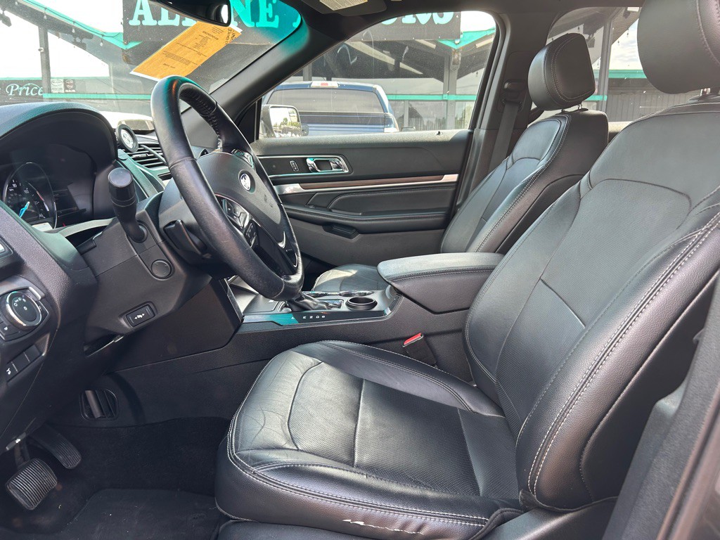 2016 Ford Explorer Image 7