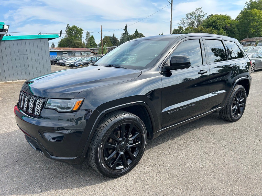 2020 Jeep Grand Cherokee Image 1