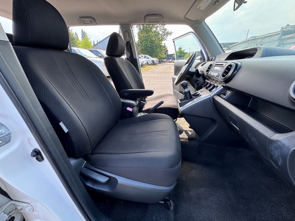 2008 Scion xB Image 11