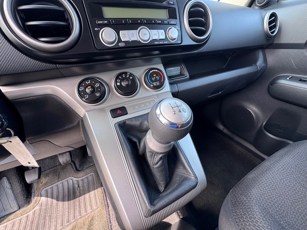2008 Scion xB Image 17