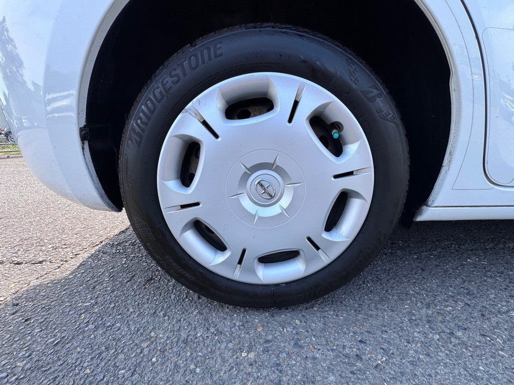 2008 Scion xB Image 19