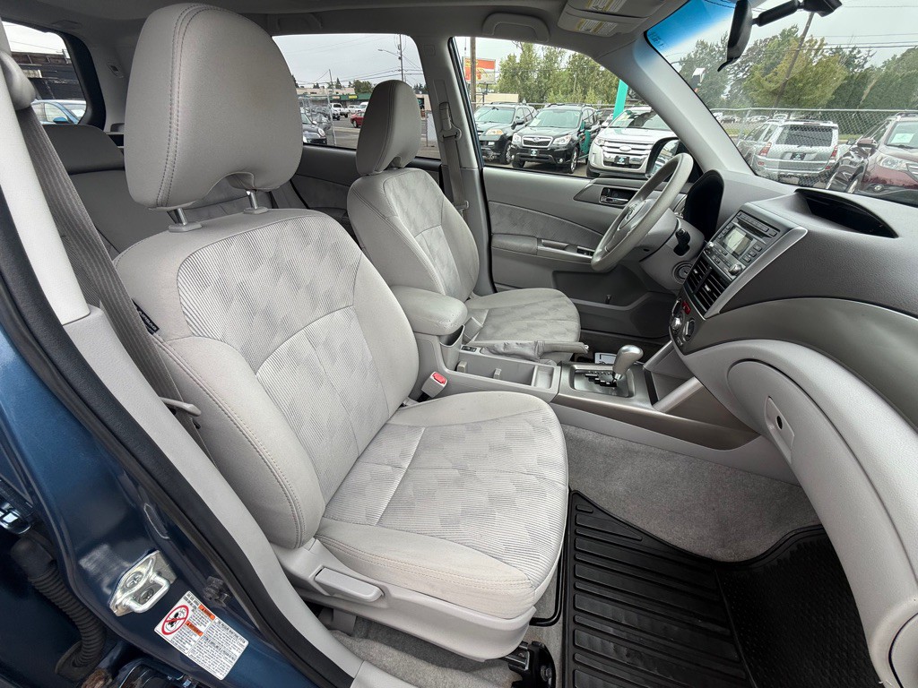 2009 Subaru Forester Image 16