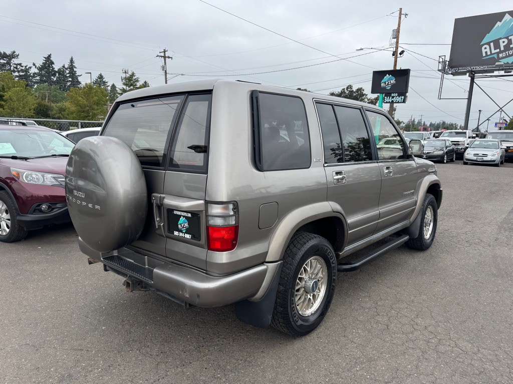 2000 Isuzu Trooper Image 5