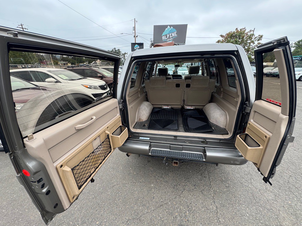 2000 Isuzu Trooper Image 13