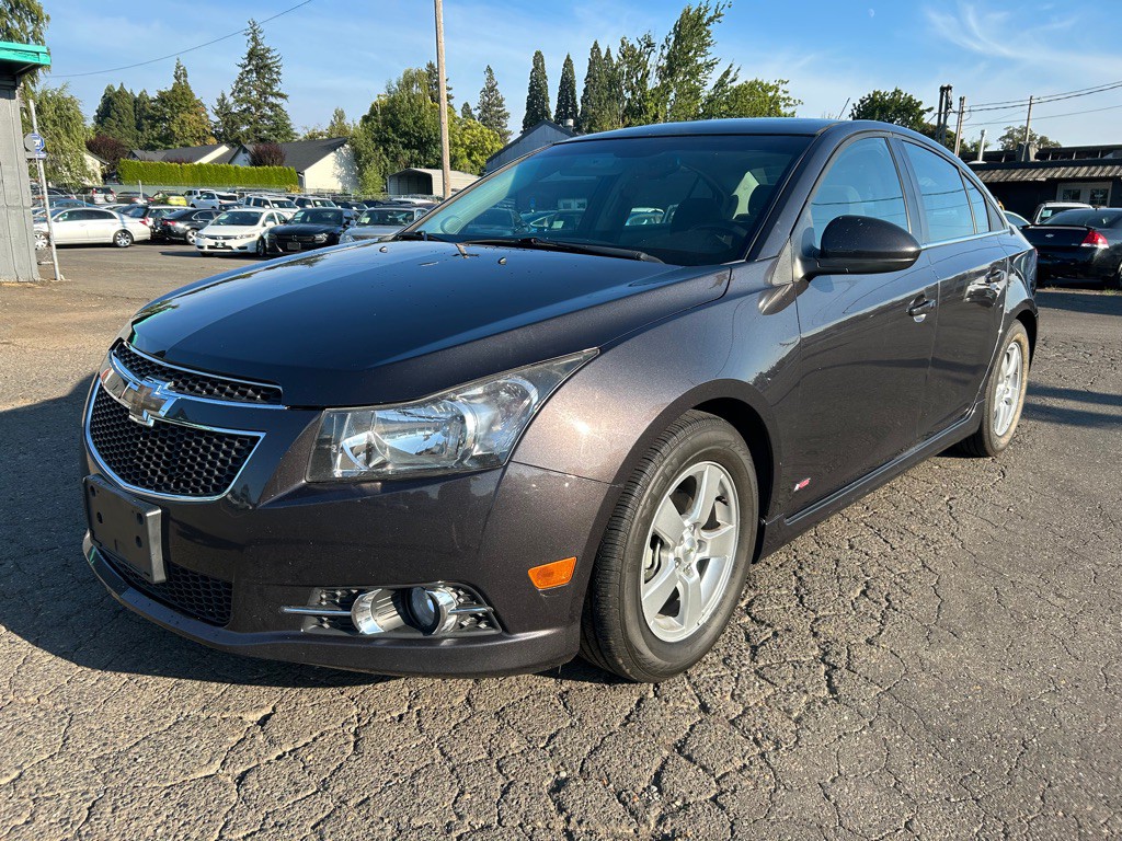 2014 Chevrolet Cruze Image 1