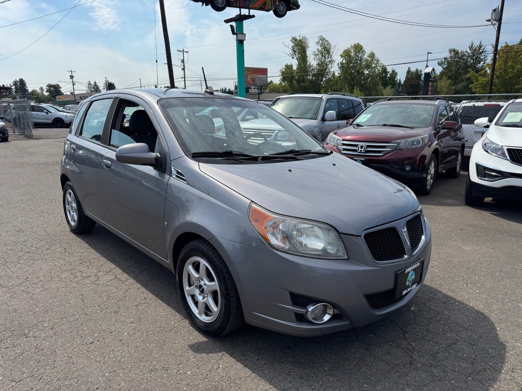 2009 Pontiac G3 Image 6