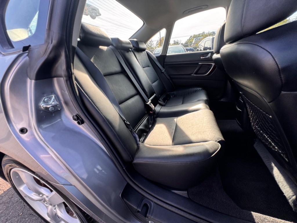 2008 Subaru Legacy Image 12