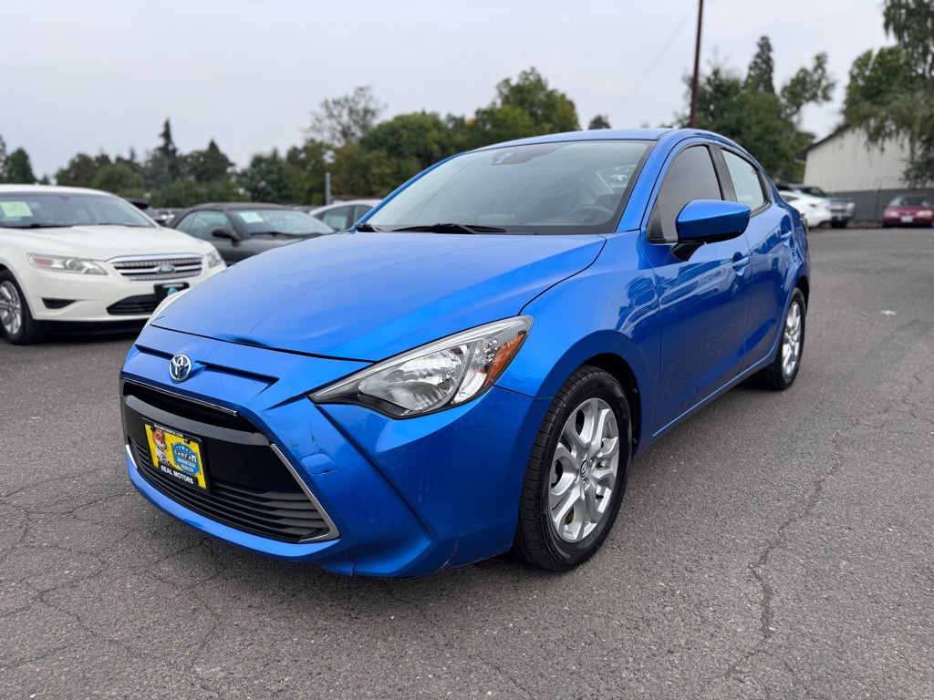 2018 Toyota Yaris Image 1