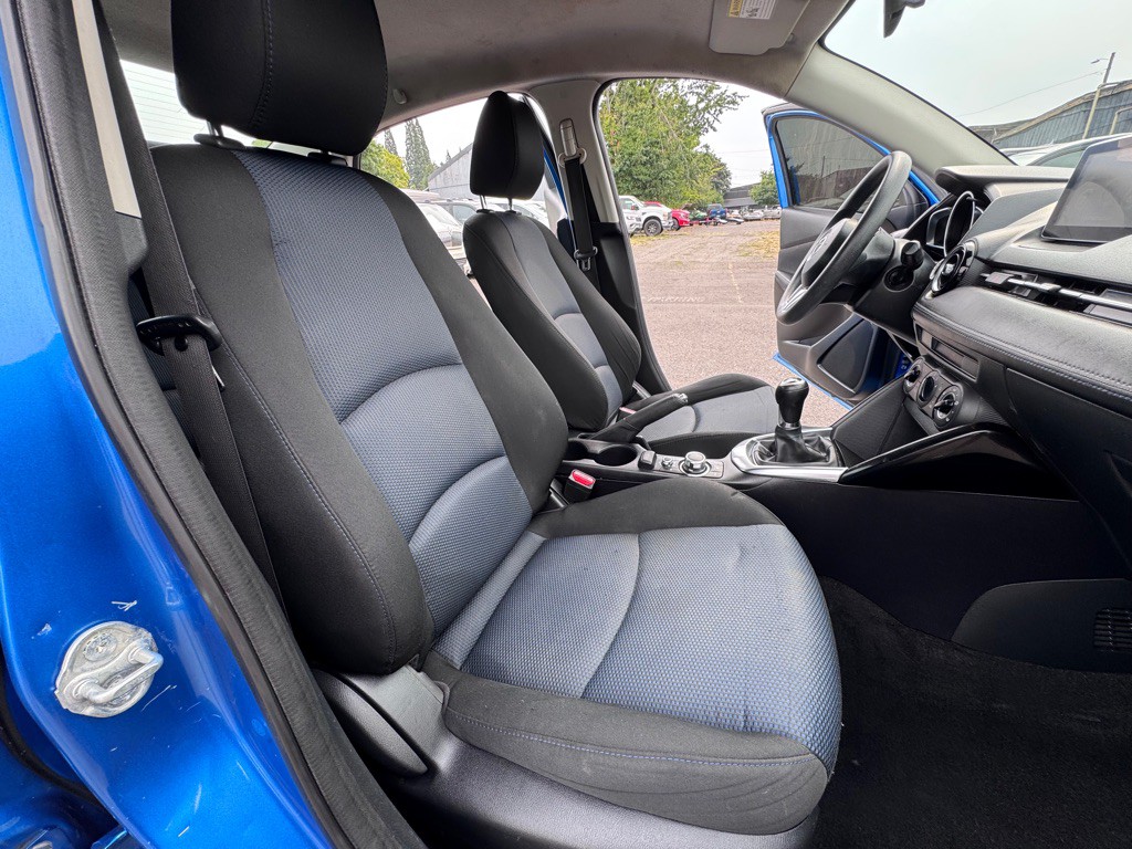 2018 Toyota Yaris Image 11