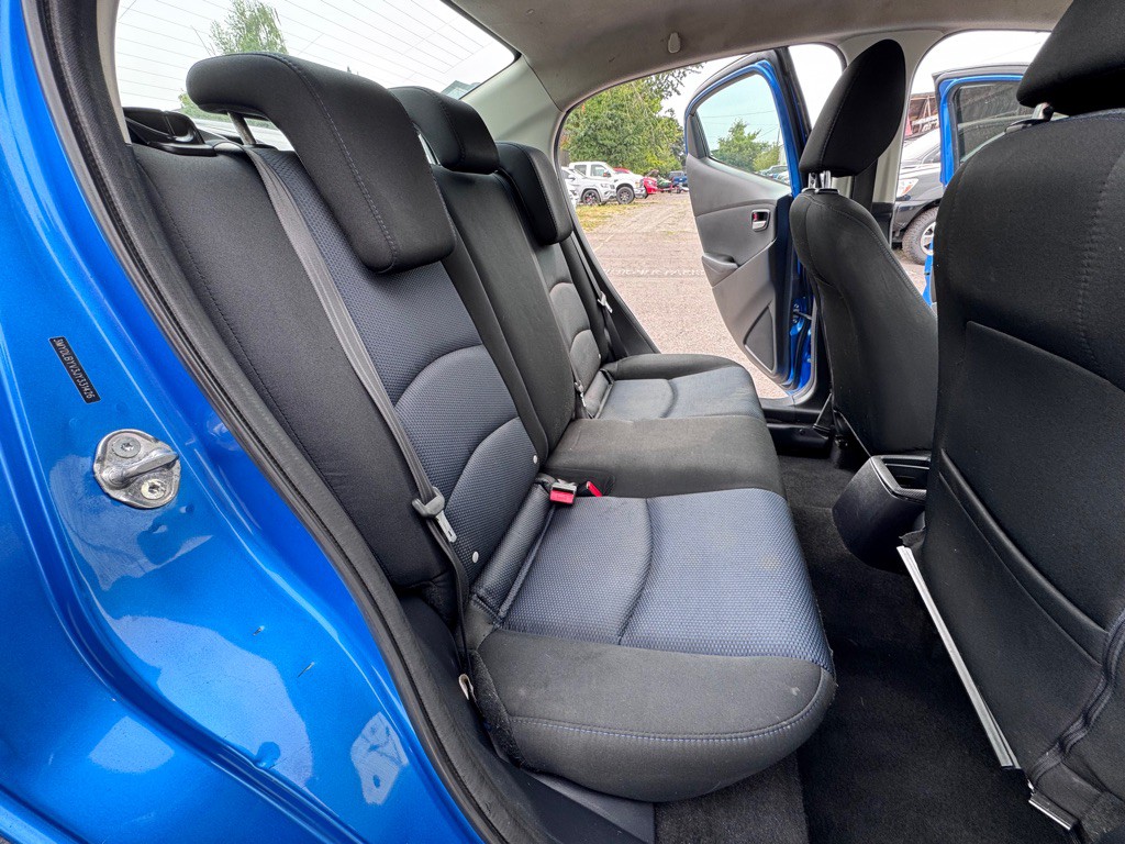 2018 Toyota Yaris Image 12