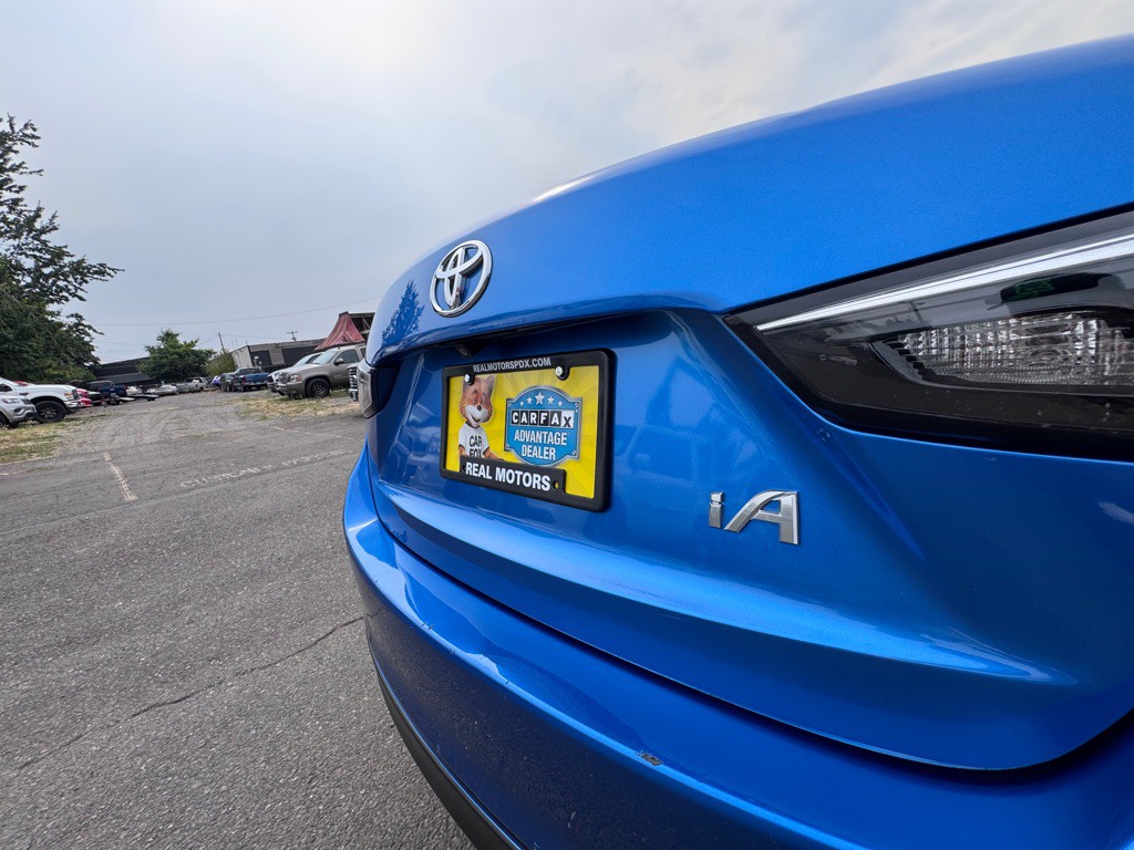 2018 Toyota Yaris Image 24