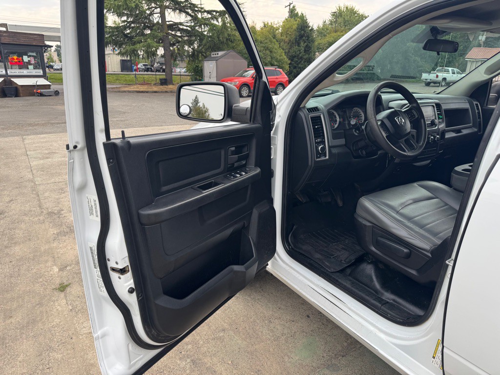 2014 RAM 1500 Image 10