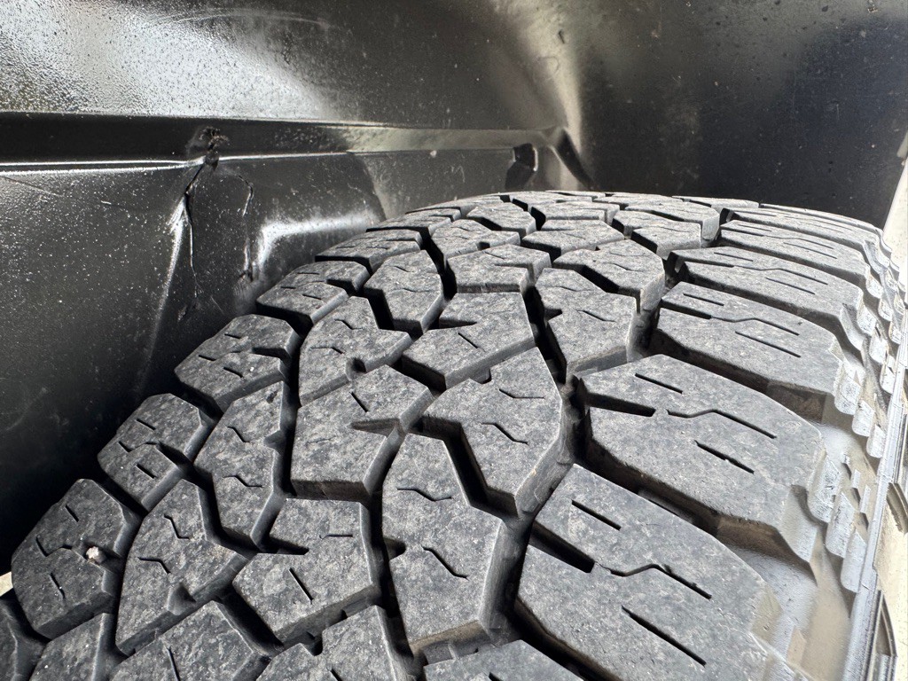 2014 RAM 1500 Image 14