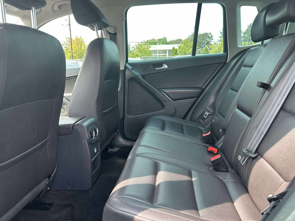 2014 Volkswagen Tiguan Image 8