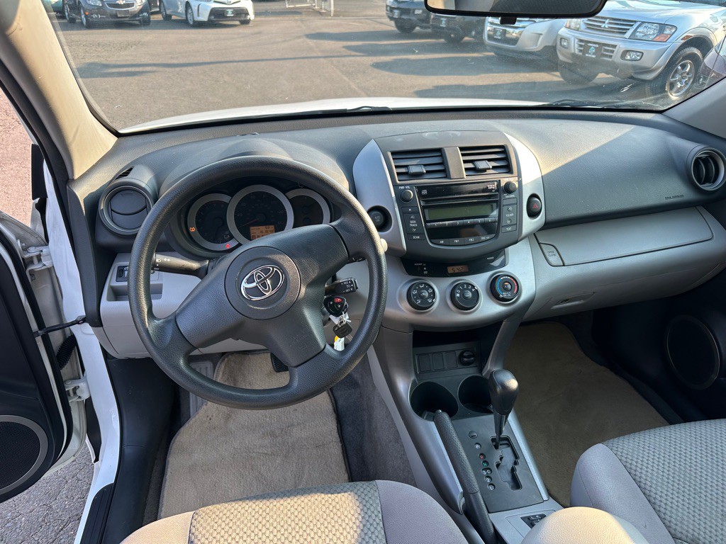 2010 Toyota Rav4 Image 9
