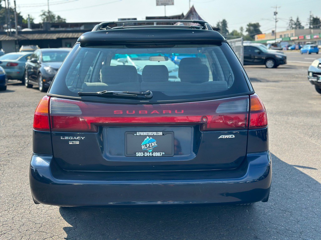 2001 Subaru Legacy Image 3