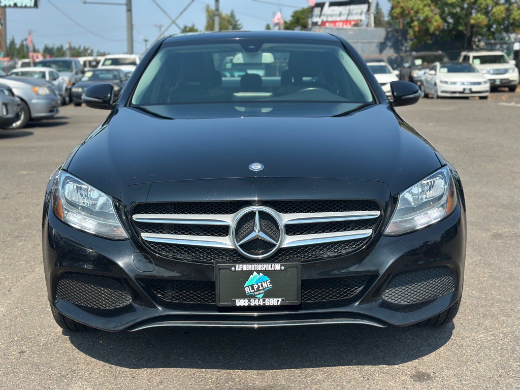 2016 Mercedes-Benz C-Class Image 6