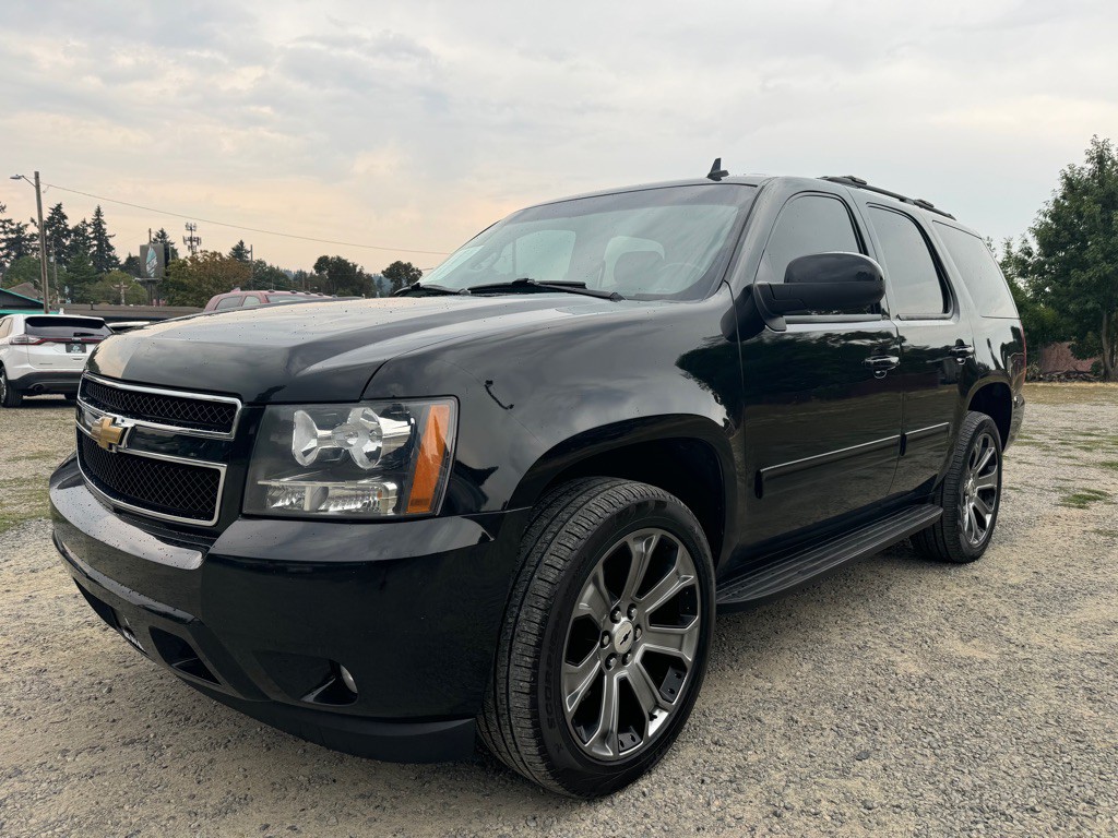 2010 Chevrolet Tahoe Image 1